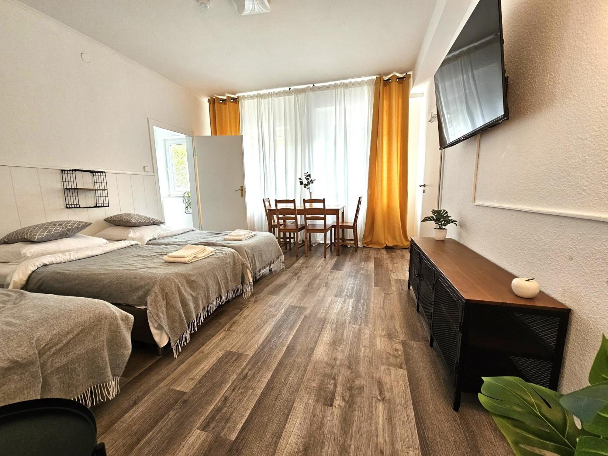 Spacious House Дюссельдорф Экстерьер фото